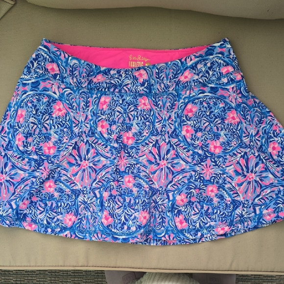 Lilly Pulitzer Blue and Pink Skater Mini Skirt - Picture 1 of 2
